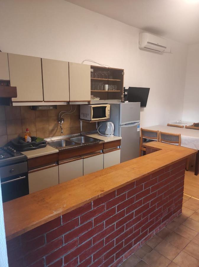 Apartment Ivano Водице Екстериор снимка