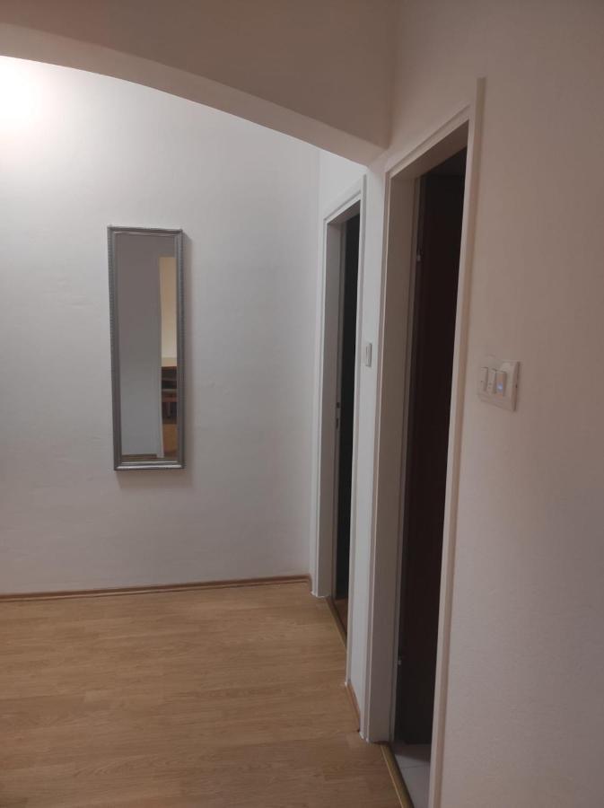 Apartment Ivano Водице Екстериор снимка