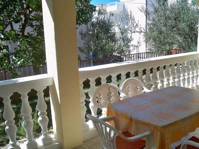 Apartment Ivano Водице Екстериор снимка